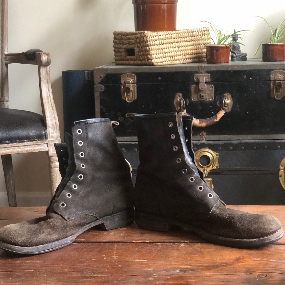 Frye Boots Women's 10